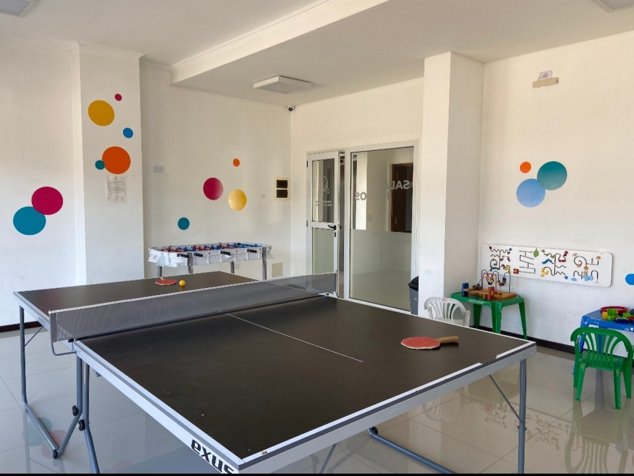 VENTA DPTO 1 DORMITORIO Y COCHERA CENTRO VILLA CARLOS PAZ !!!