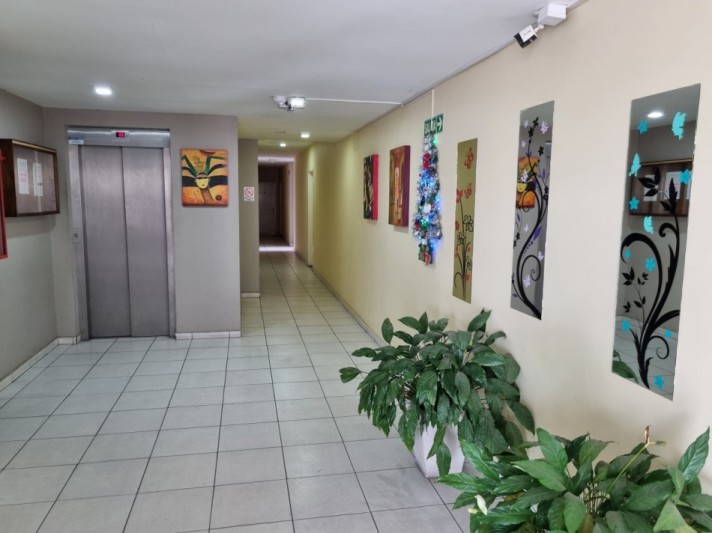 VENTA DPTO 1 DORMITORIO Y COCHERA AMOBLADO CENTRO VILLA CARLOS PAZ !!!!