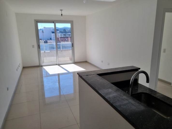 OPORTUNIDAD RETASADO! VENTA DPTO 1 DORMITORIO BALCON CON EXCELENTE VISTA!